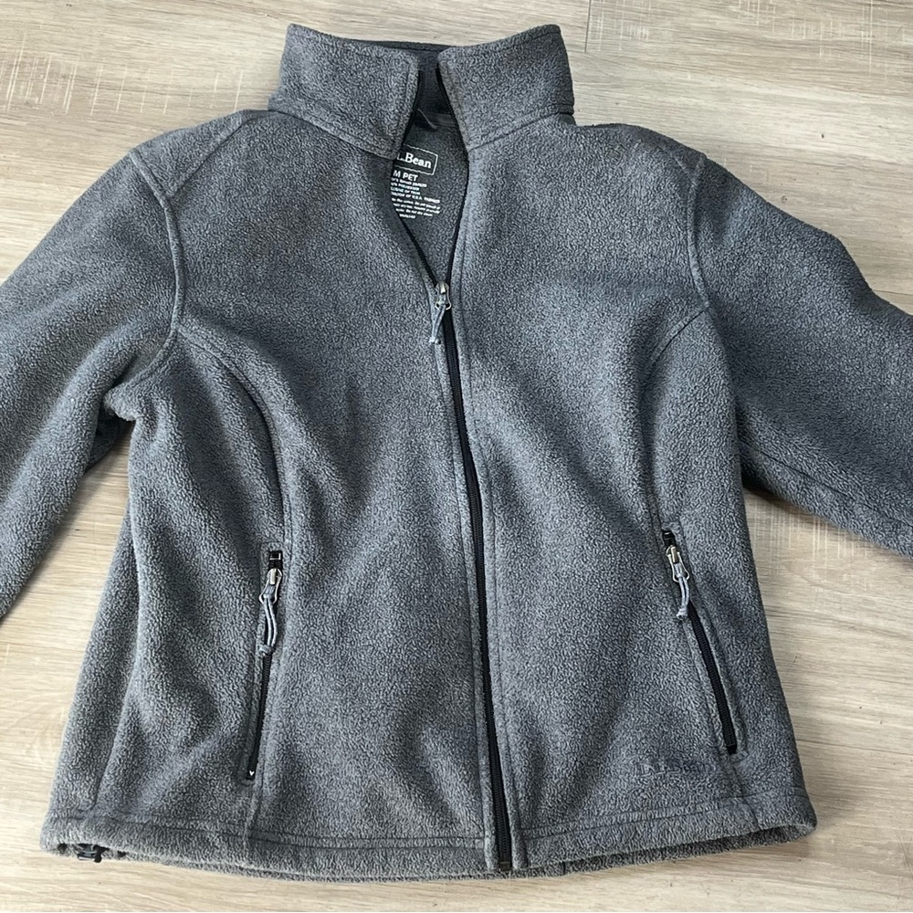 L.L.‎ Bean Woman’s Charcoal Fleece 1/4 Zip Pullover Sweater Sz Medium